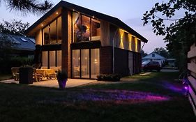 Luxe Keizerskroon - Julianadorp Aan Zee